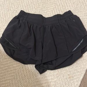 Black Lululemon Hotty Hot Low-Rise 2.5” Short
